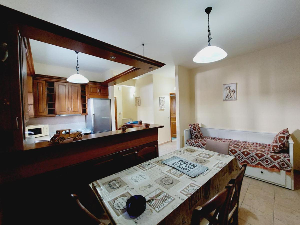 George'S Apartment 입소스 외부 사진